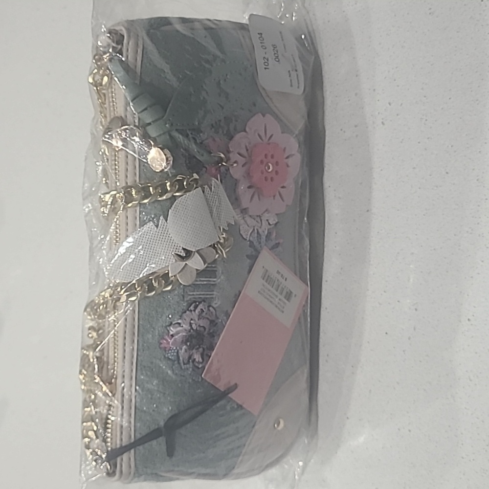 NWT Juicy By Juicy Couture Sage Floral Embroidered Shoulder Bag - Picture 5 of 7